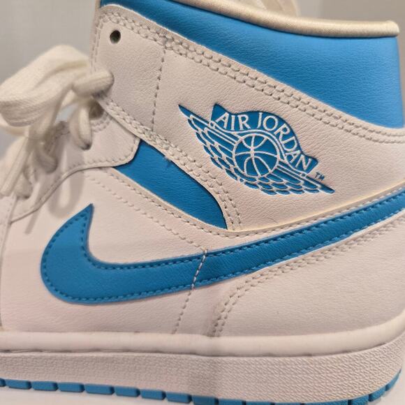 Nike Air Jordan 1 Mid Women's Dk Powder Blue/White Sneakers Sz 7 BQ6472 114 - Picture 13 of 13